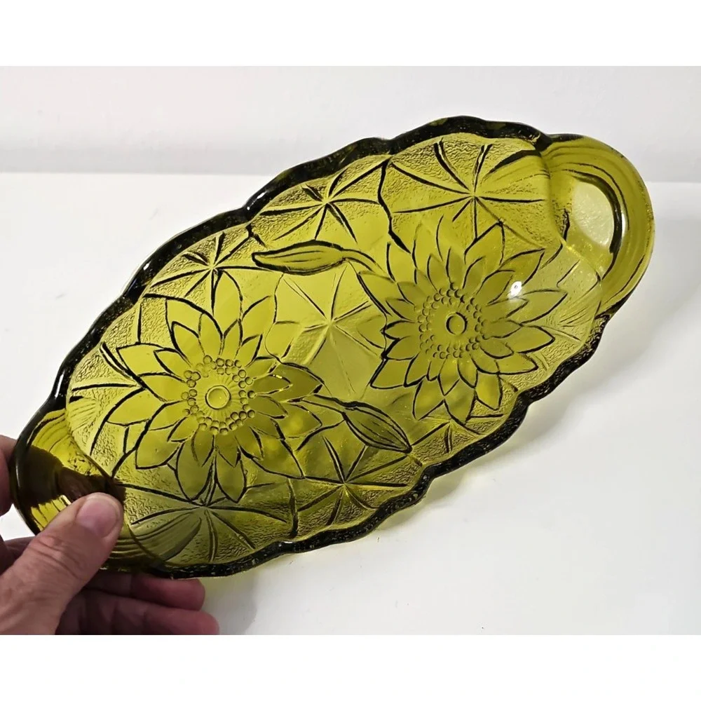 Vintage Indiana Glass Lily Pons Avocado Green Sunflower Oval Relish Tray Dish